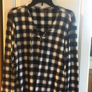 Black and white tie front top. Worn once.